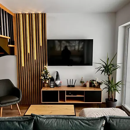 Osiedlowa 7 * ティリチ